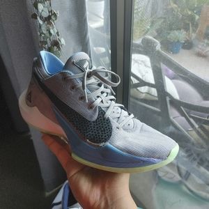 Nike Zoom Freak 2 Basketball Sneaker